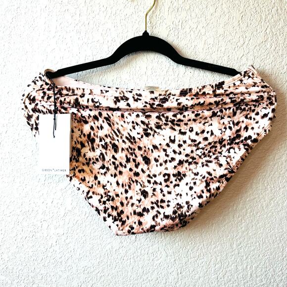 Gibson Latimer 2 Piece Swim suite Medium - Picture 4 of 5